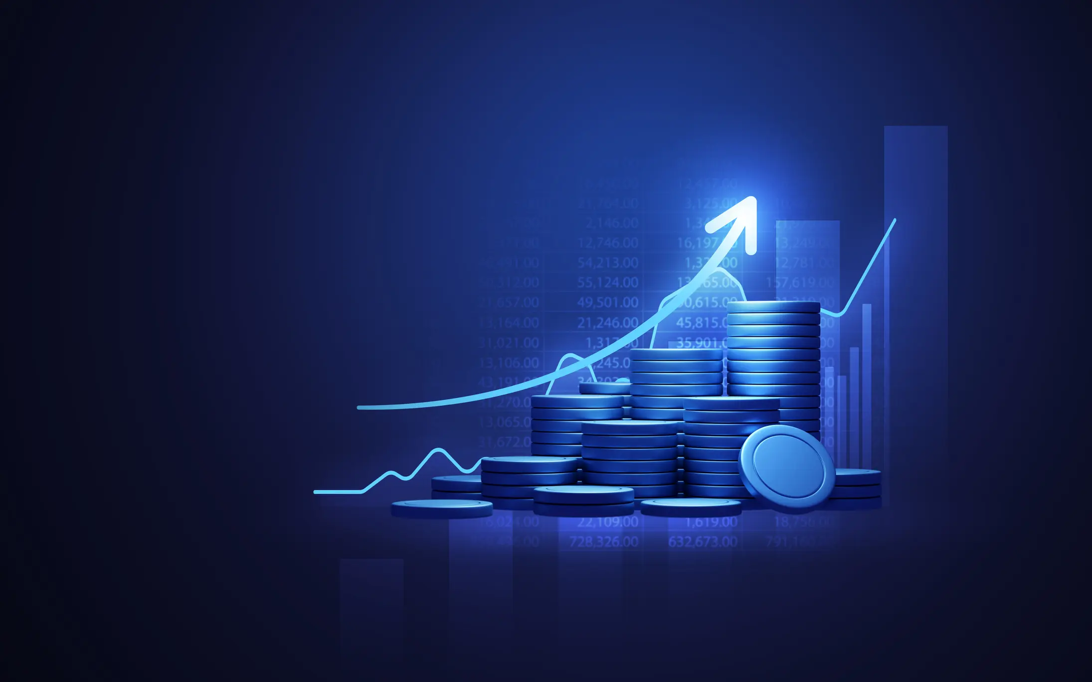 gráfico financeiro azul, com seta para cima e moedas com dados financeiros de crescimento ao fundo, utilizando barras e números.